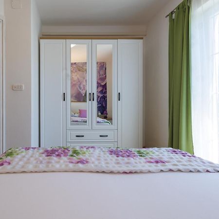 Apartmani Olea Krk Krk Town Extérieur photo