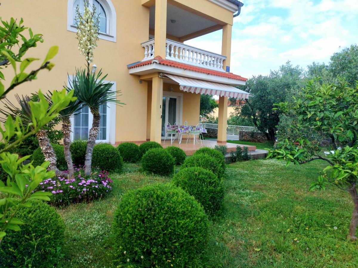 Apartmani Olea Krk Krk Town Extérieur photo
