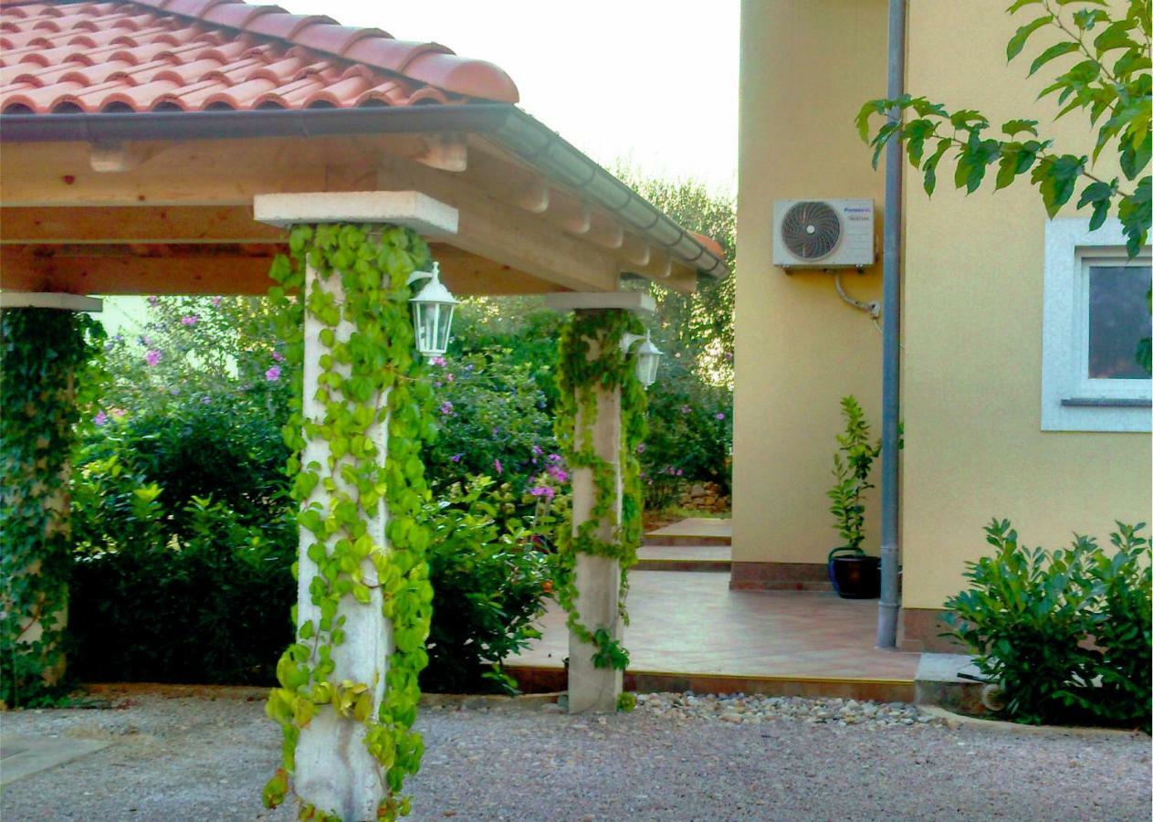 Apartmani Olea Krk Krk Town Extérieur photo