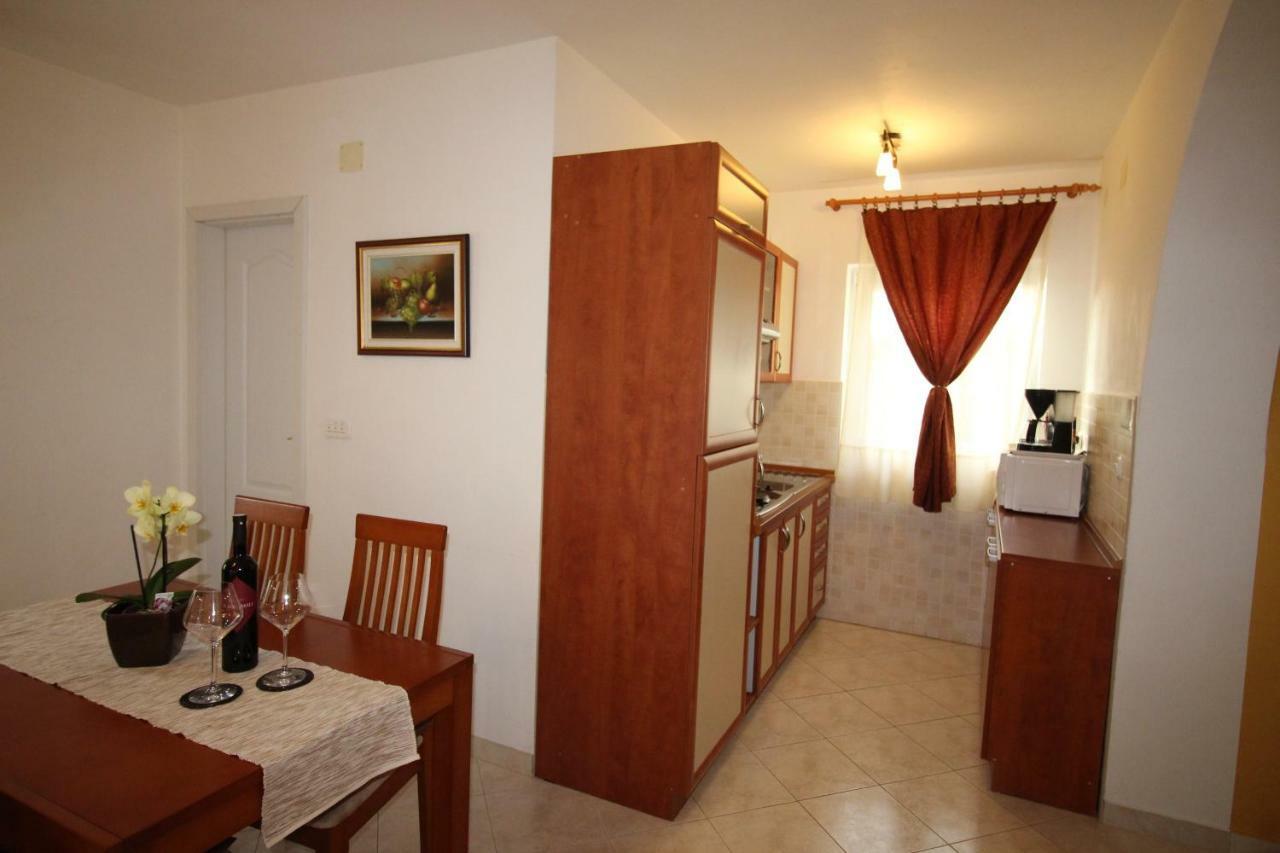 Apartmani Olea Krk Krk Town Extérieur photo