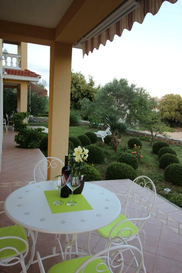 Apartmani Olea Krk Krk Town Extérieur photo